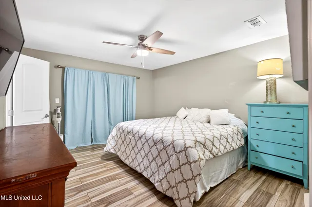 $240,000 | 410 Wittman Avenue, Pass Christian, MS 39571