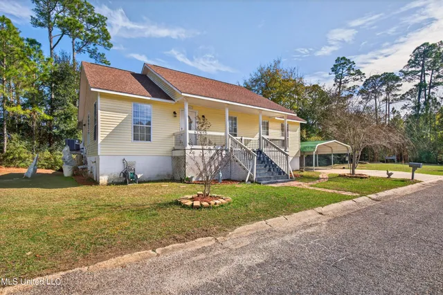 $240,000 | 410 Wittman Avenue, Pass Christian, MS 39571