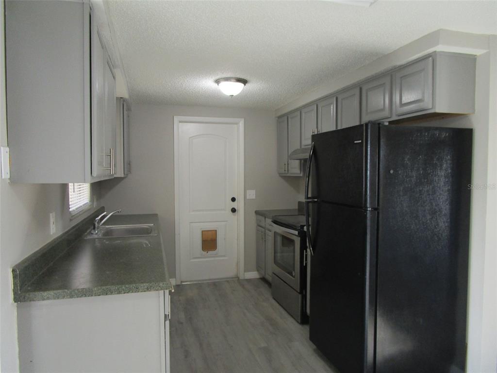 11611 Constance Drive Port Richey, FL 34668 - Photo 6 of 28