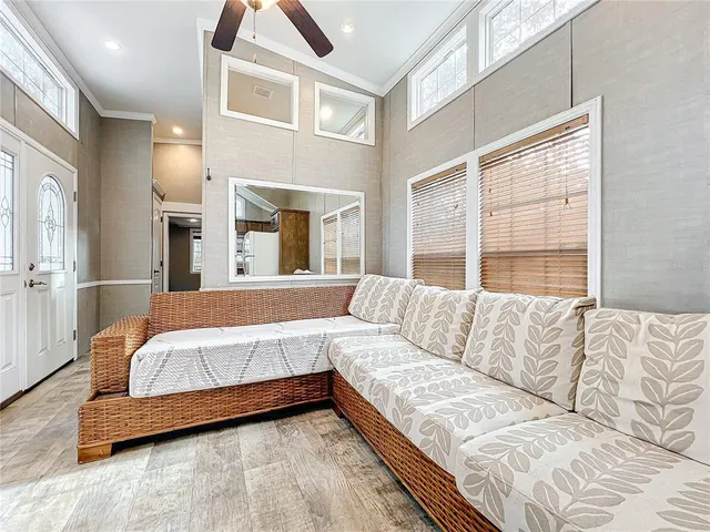 $450,000 | 32600 Red Oak Drive, Eustis, FL 32736