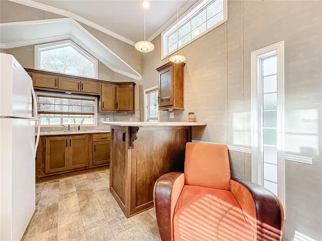 $450,000 | 32600 Red Oak Drive, Eustis, FL 32736