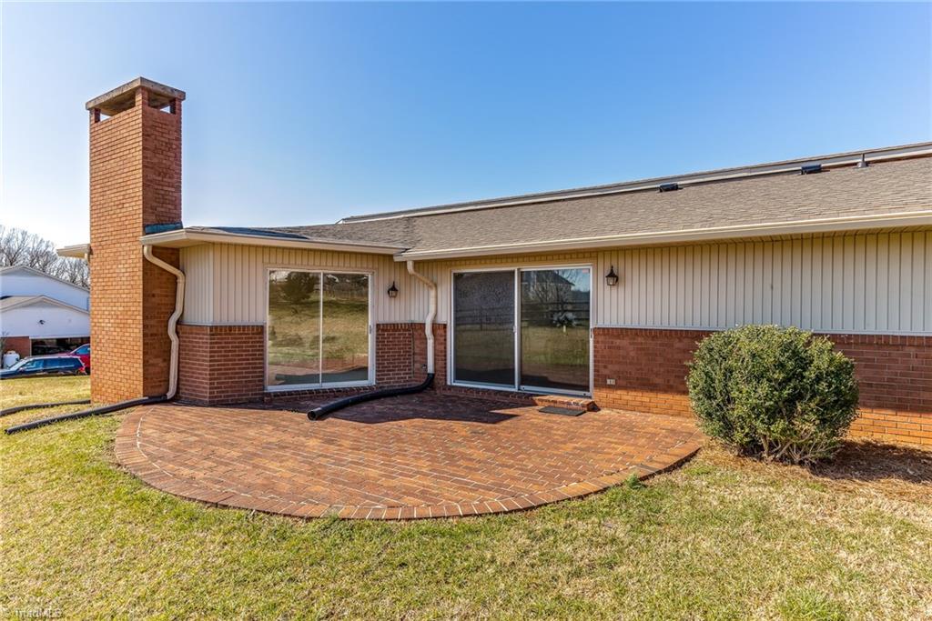 3515 Grandview Club Road Pfafftown, NC 27040 - Photo 18 of 19 Gallery Image 18