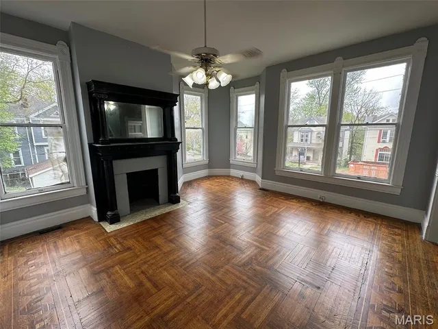 $149,000 | 821 Alby Street, Alton, IL 62002