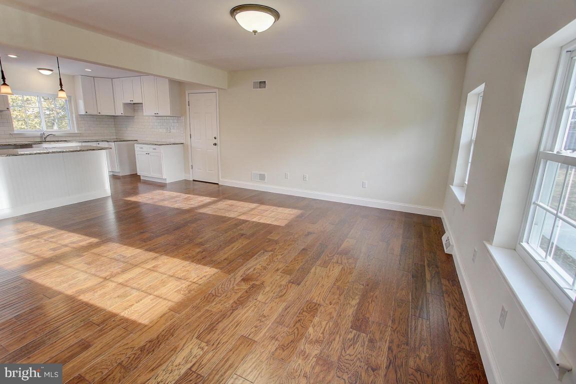 1399 Lebanon Road Manheim, PA 17545 - Photo 15 of 39