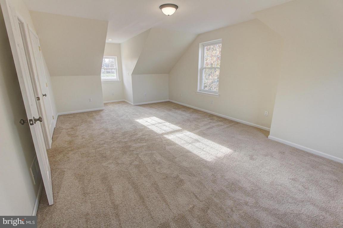1399 Lebanon Road Manheim, PA 17545 - Photo 19 of 39
