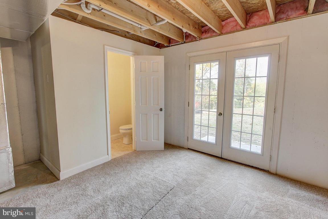 1399 Lebanon Road Manheim, PA 17545 - Photo 8 of 39