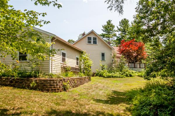 564 Springs Road Bedford, MA 01730 - Photo 26 of 27 Gallery Image 26