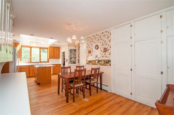 564 Springs Road Bedford, MA 01730 - Photo 8 of 27 Gallery Image 8