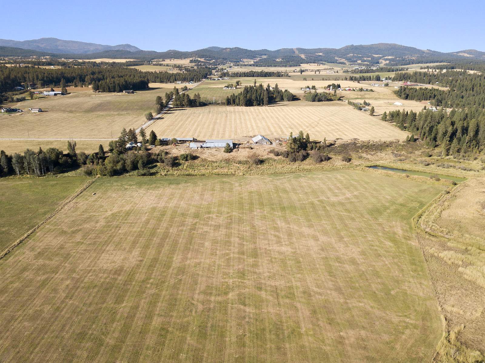 39122 North Bruce Road Elk, WA 99009 - Photo 19 of 26