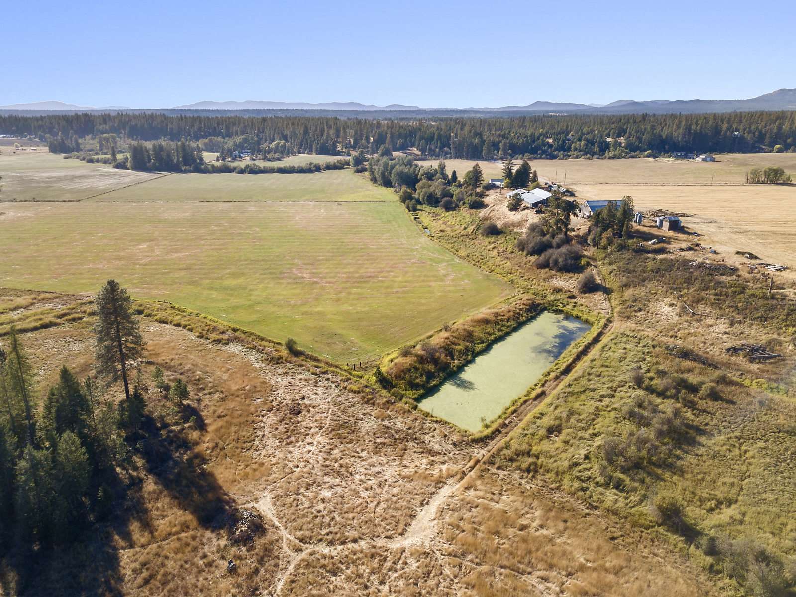 39122 North Bruce Road Elk, WA 99009 - Photo 23 of 26