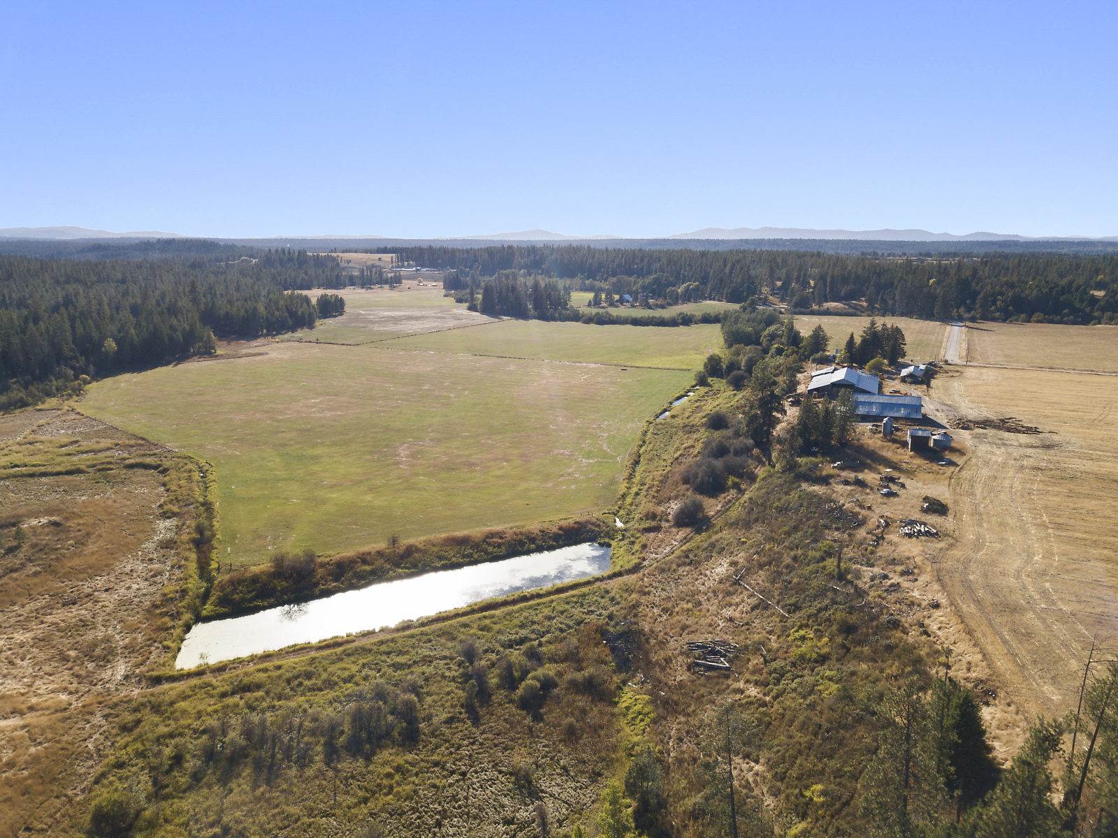 39122 North Bruce Road Elk, WA 99009 - Photo 24 of 26