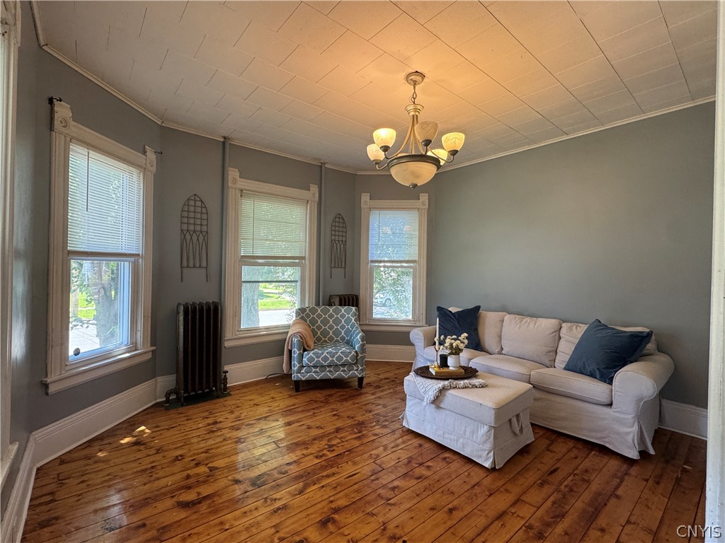 410 Washington Avenue Oneida, NY 13421 - Photo 3 of 24