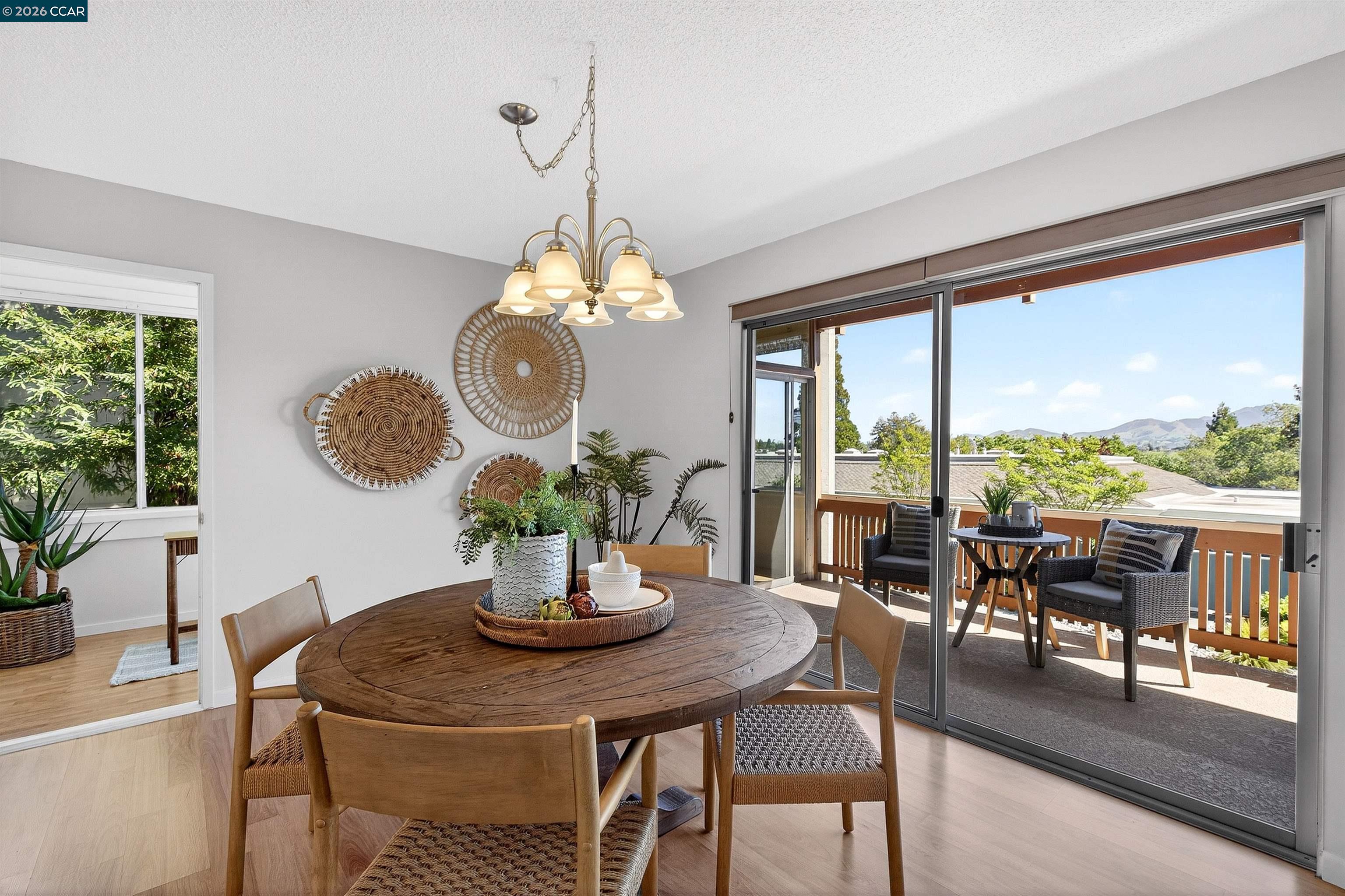 1548 Golden Rain Road, Unit 2 Walnut Creek, CA 94595 - Photo 5 of 22