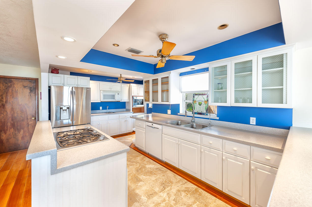 16785 Tamarind Road Sugarloaf, FL 33042 - Photo 11 of 34 Kitchen