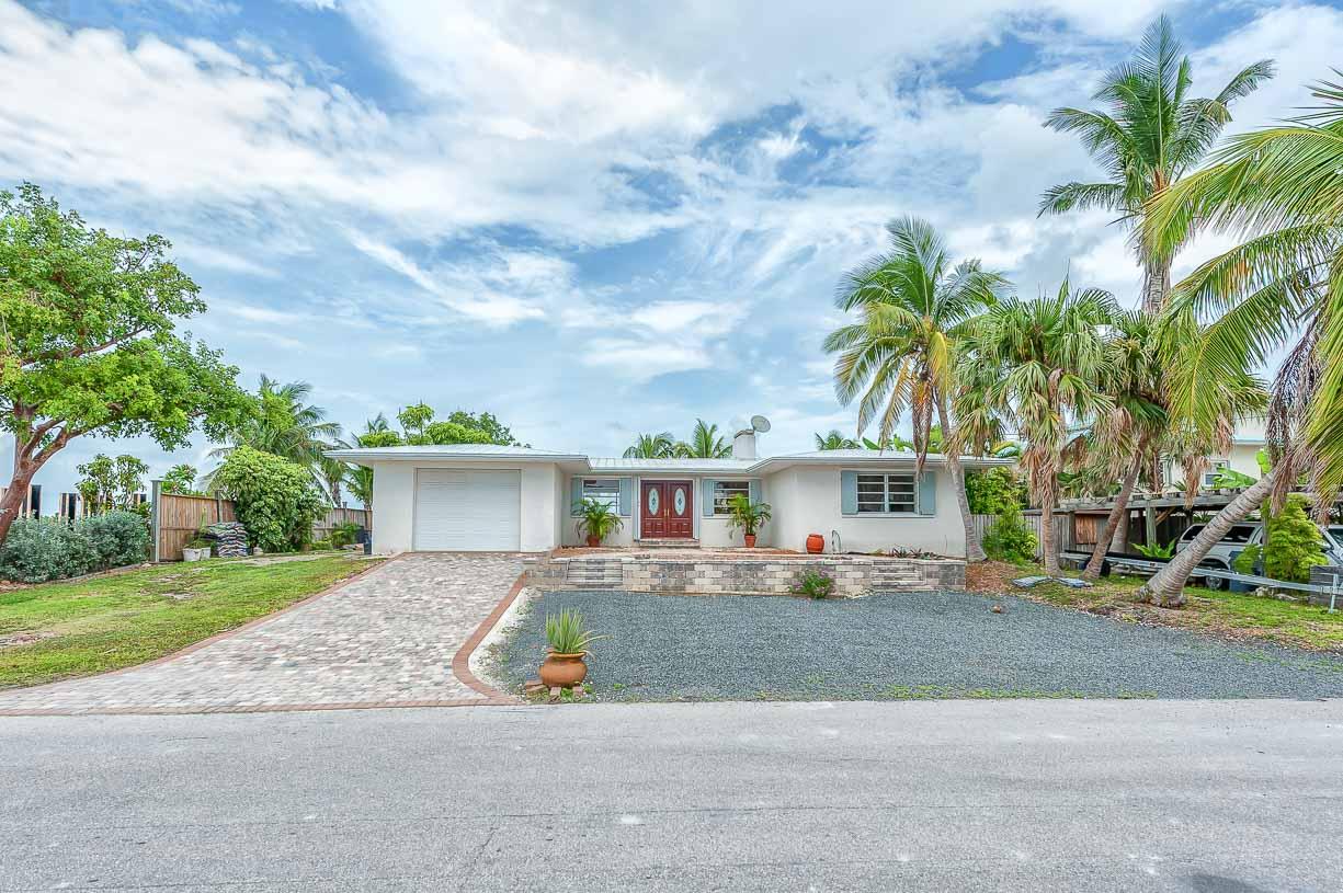 16785 Tamarind Road Sugarloaf, FL 33042 - Photo 6 of 34 Front Exterior