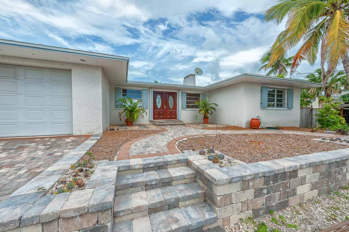 16785 Tamarind Road Sugarloaf, FL 33042 - Photo 7 of 34 Front Exterior