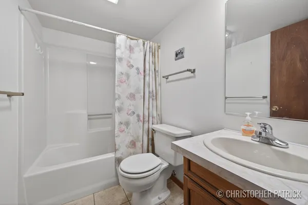 $269,000 | 641 Appletree Drive, Holland, MI 49423