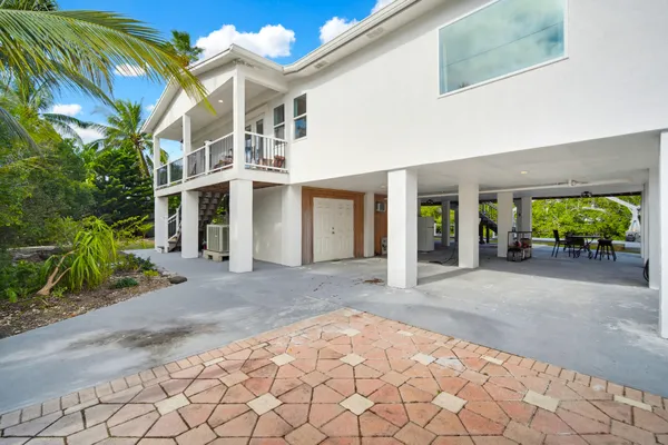 $1,389,000 | 16941 Driftwood, Sugarloaf, FL 33042
