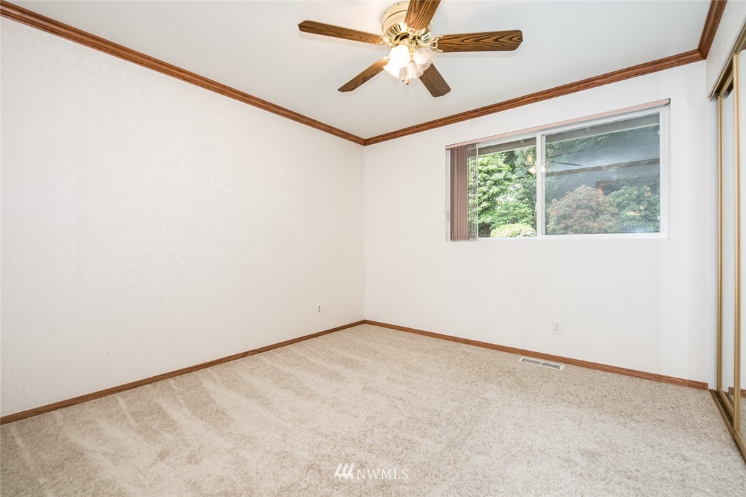 10644 Northeast 147th Street Bothell, WA 98011 - Photo 13 of 22 Gallery Image 13