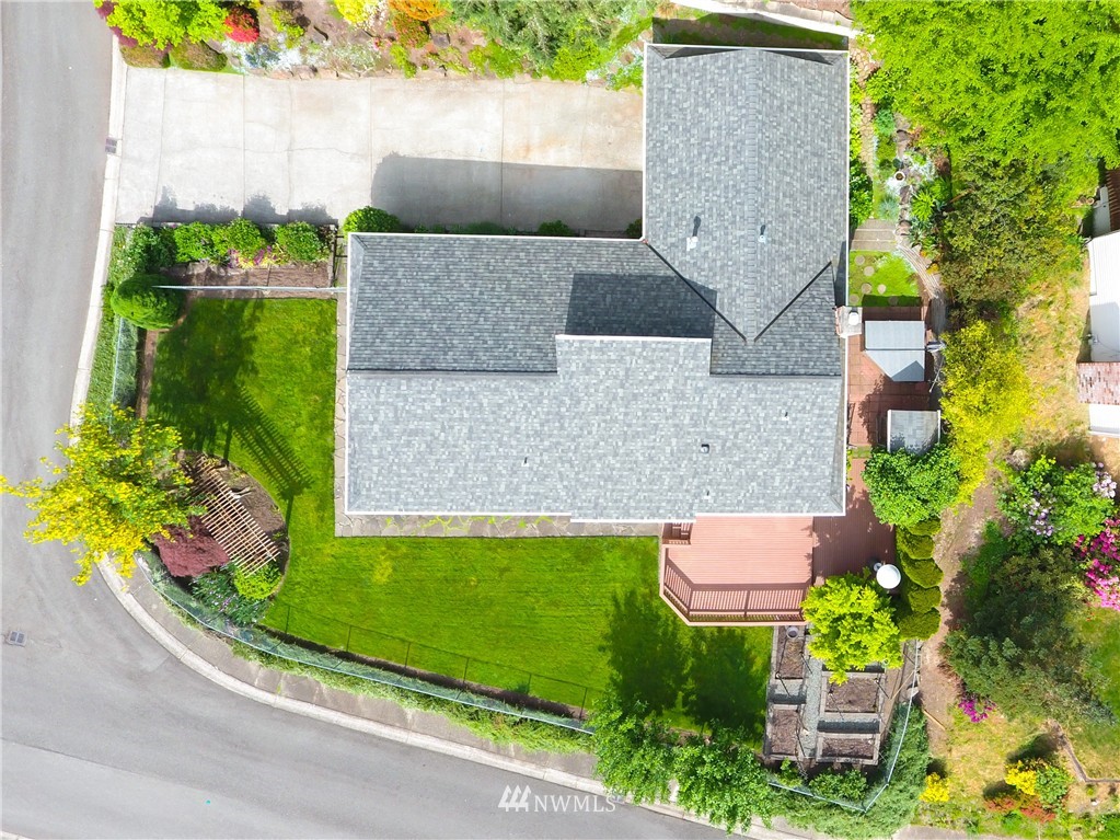 10644 Northeast 147th Street Bothell, WA 98011 - Photo 21 of 22 Gallery Image 21