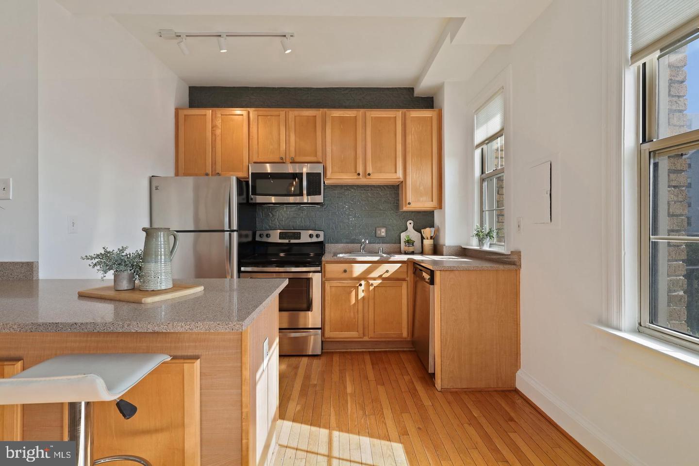 1401 Columbia Road Northwest, Unit 316 Washington, DC 20009 - Photo 24 of 25 Open Floor Plan