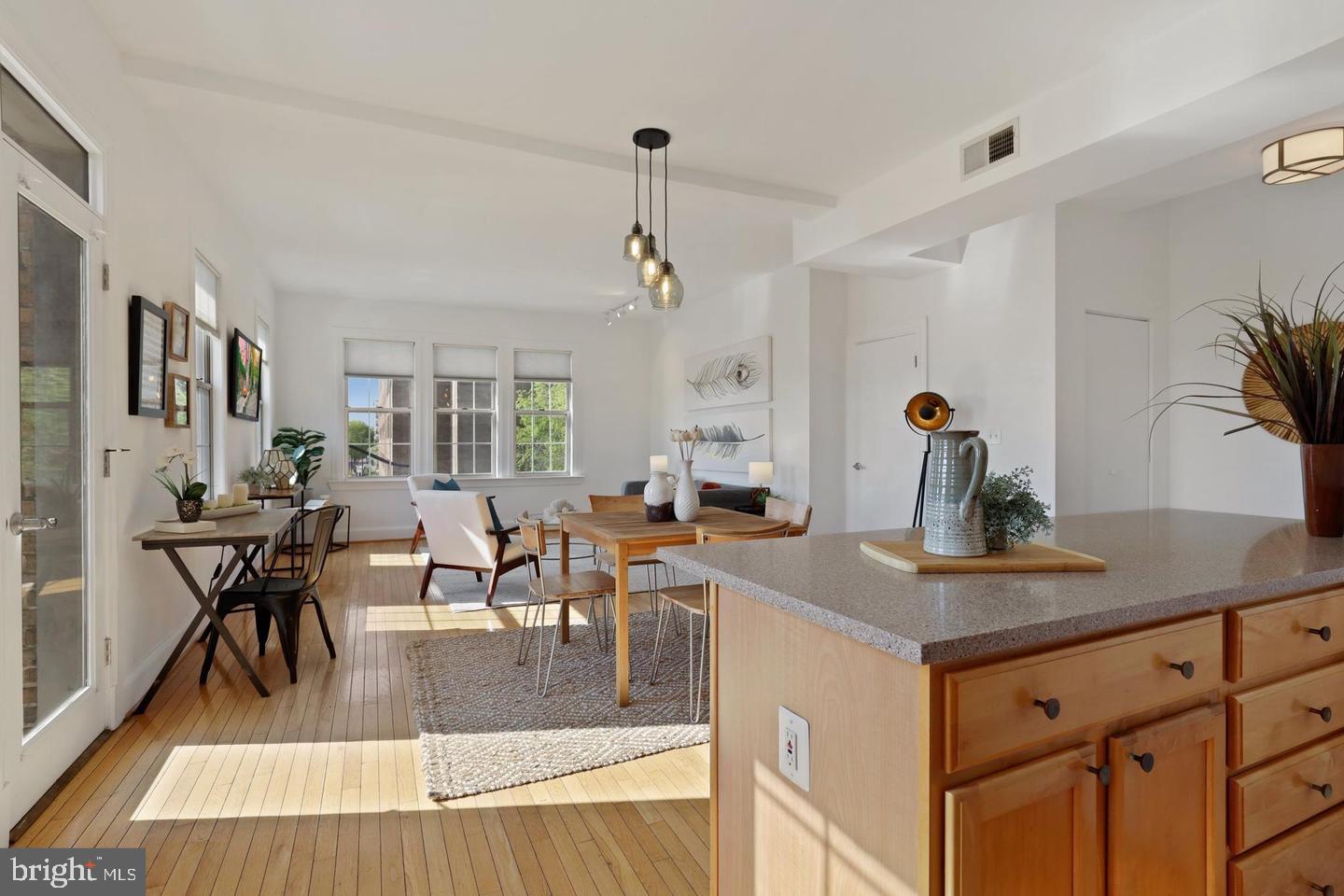 1401 Columbia Road Northwest, Unit 316 Washington, DC 20009 - Photo 25 of 25 Open Floor Plan