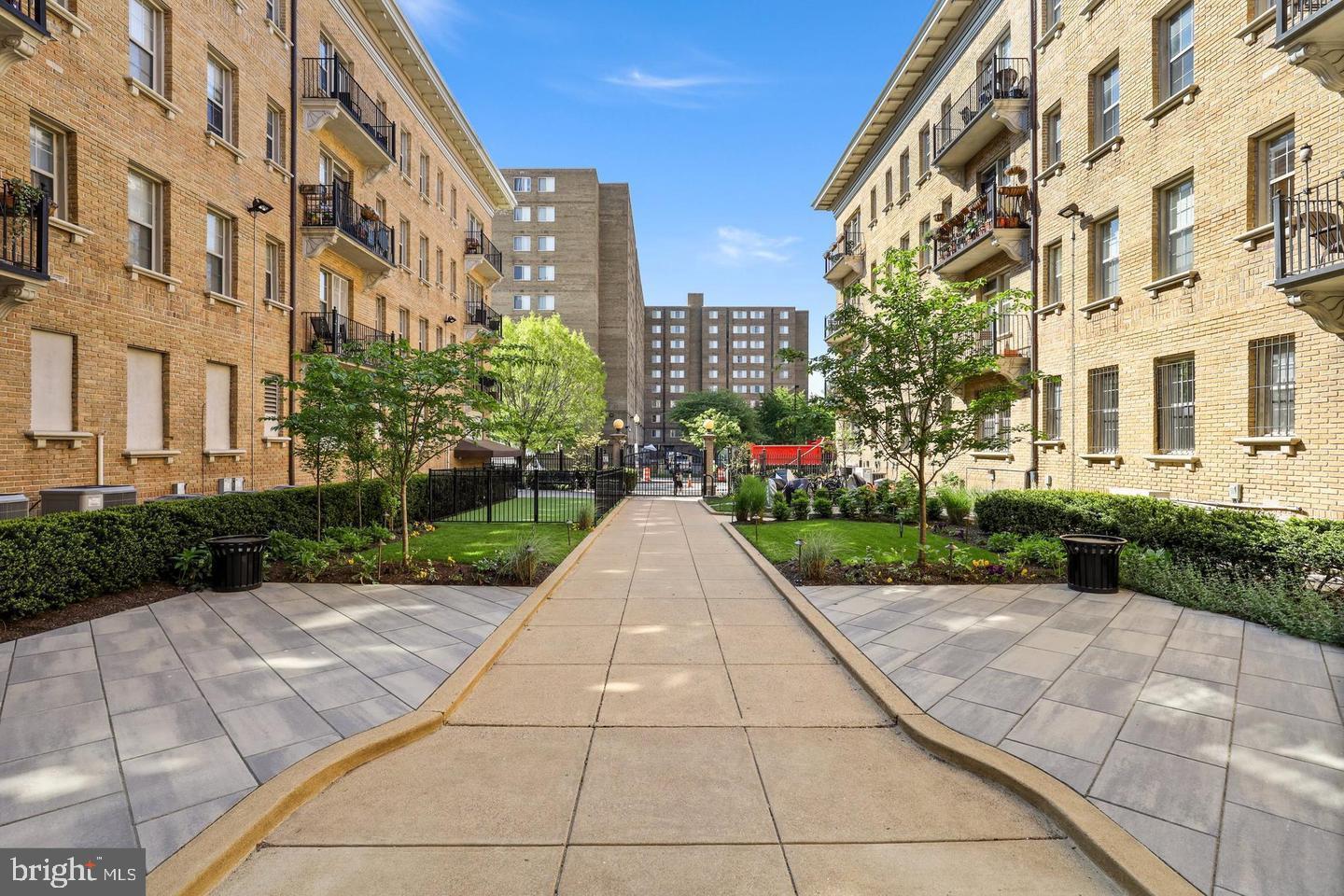 1401 Columbia Road Northwest, Unit 316 Washington, DC 20009 - Photo 23 of 25 The Courtyard