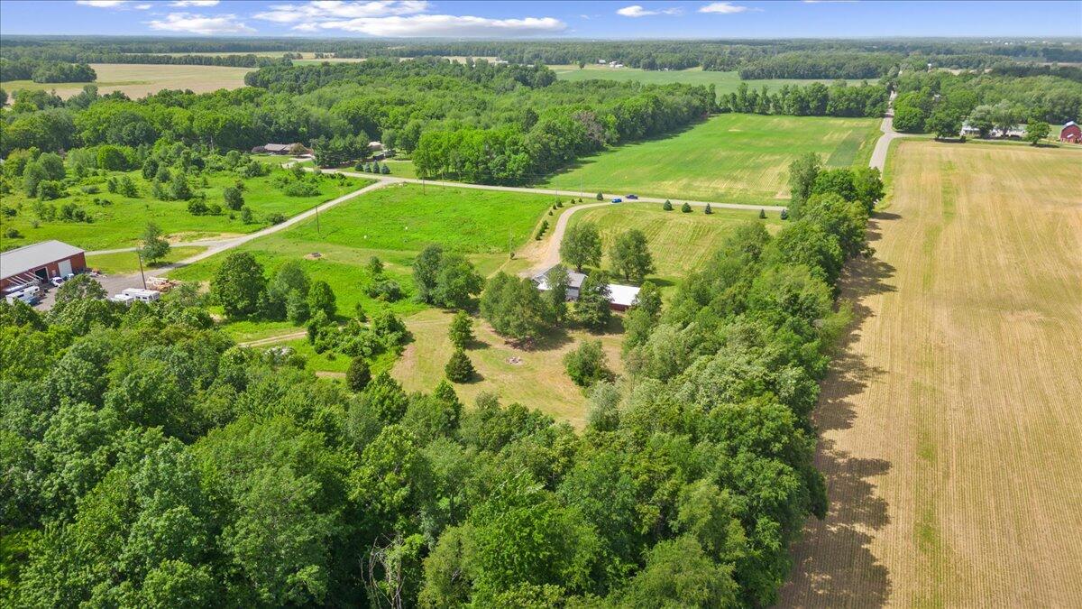 145 East Rose Road Coldwater, MI 49036 - Photo 12 of 56 12-Media Jett - 10