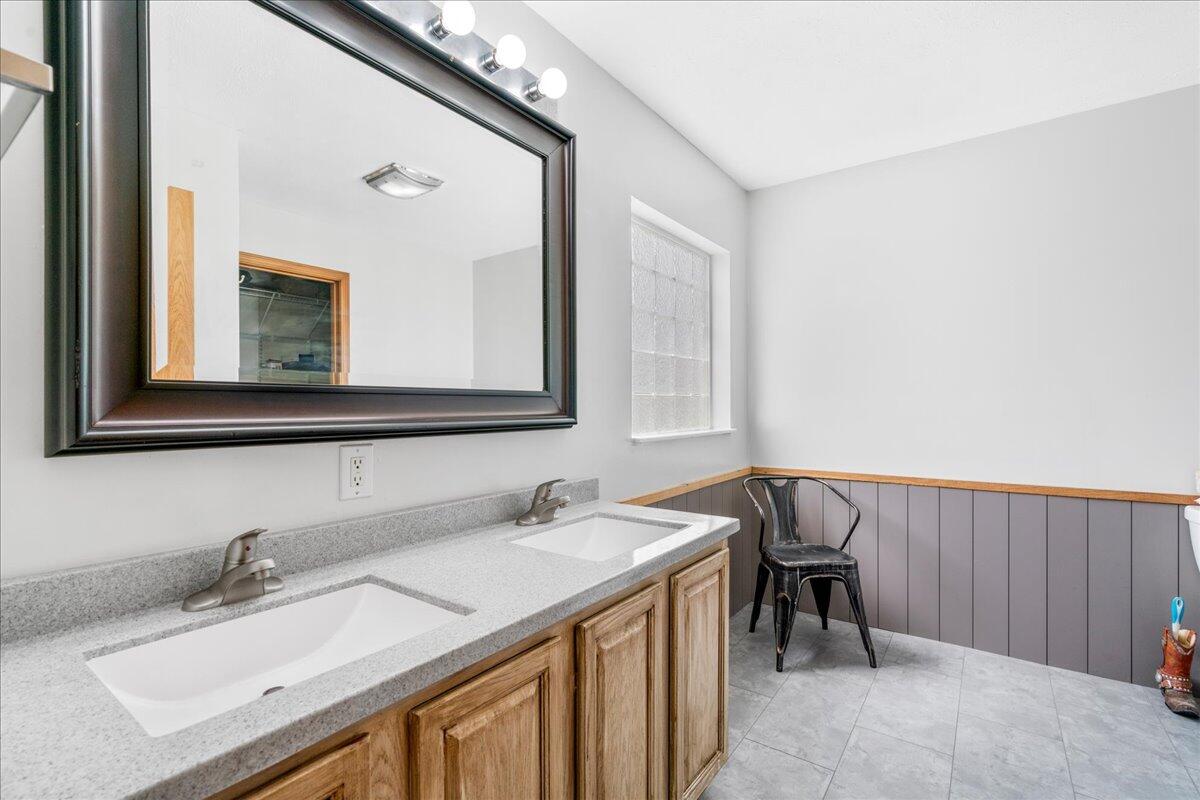 145 East Rose Road Coldwater, MI 49036 - Photo 35 of 56 35-Media Jett - 33