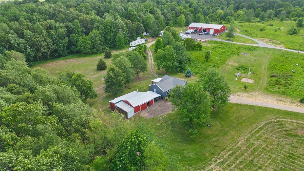 145 East Rose Road Coldwater, MI 49036 - Photo 6 of 56 06-Media Jett - 04