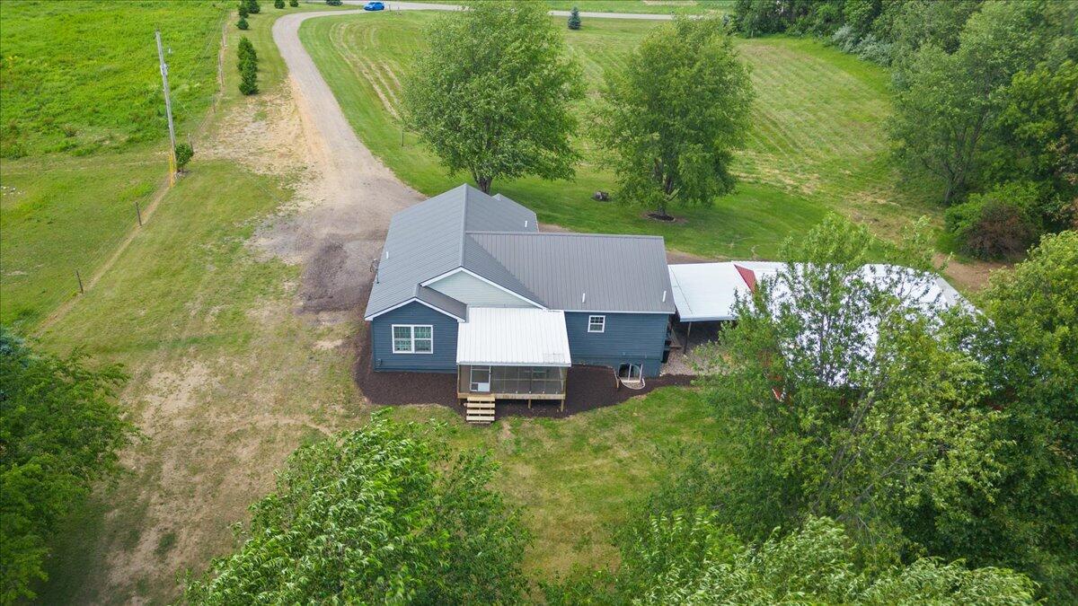 145 East Rose Road Coldwater, MI 49036 - Photo 10 of 56 10-Media Jett - 08