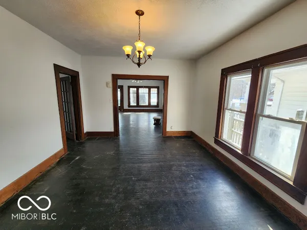 $129,995 | 2406 Broad Street, New Castle, IN 47362