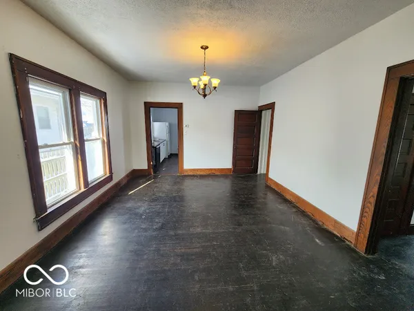 $129,995 | 2406 Broad Street, New Castle, IN 47362
