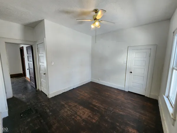 $129,995 | 2406 Broad Street, New Castle, IN 47362
