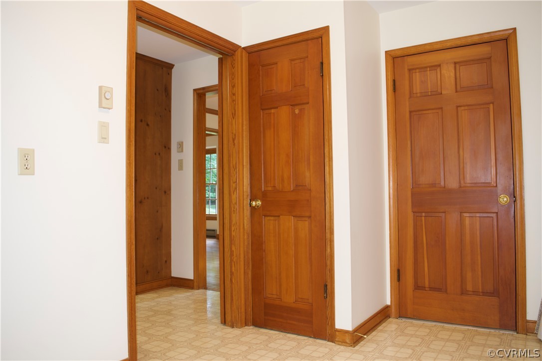 9501 Trails End Road Midlothian, VA 23112 - Photo 11 of 33 Laundry room off Kitchen. Door on right to 2 car g