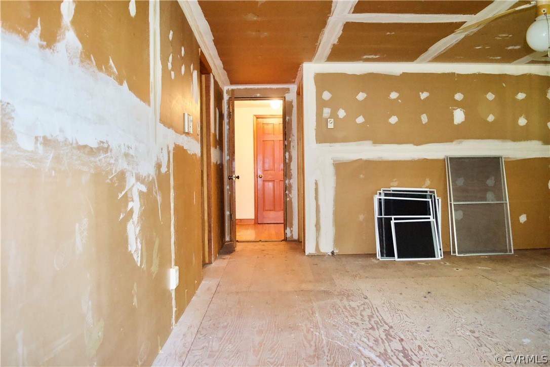 9501 Trails End Road Midlothian, VA 23112 - Photo 29 of 33