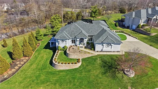 $1,250,000 | 1608 Northwest Sunridge Drive, Blue Springs, MO 64015