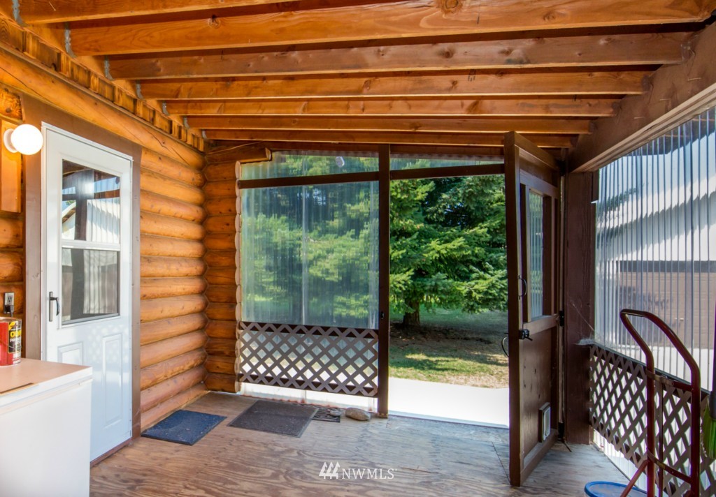2381 Nelson Siding Road Cle Elum, WA 98922 - Photo 4 of 25 Gallery Image 4