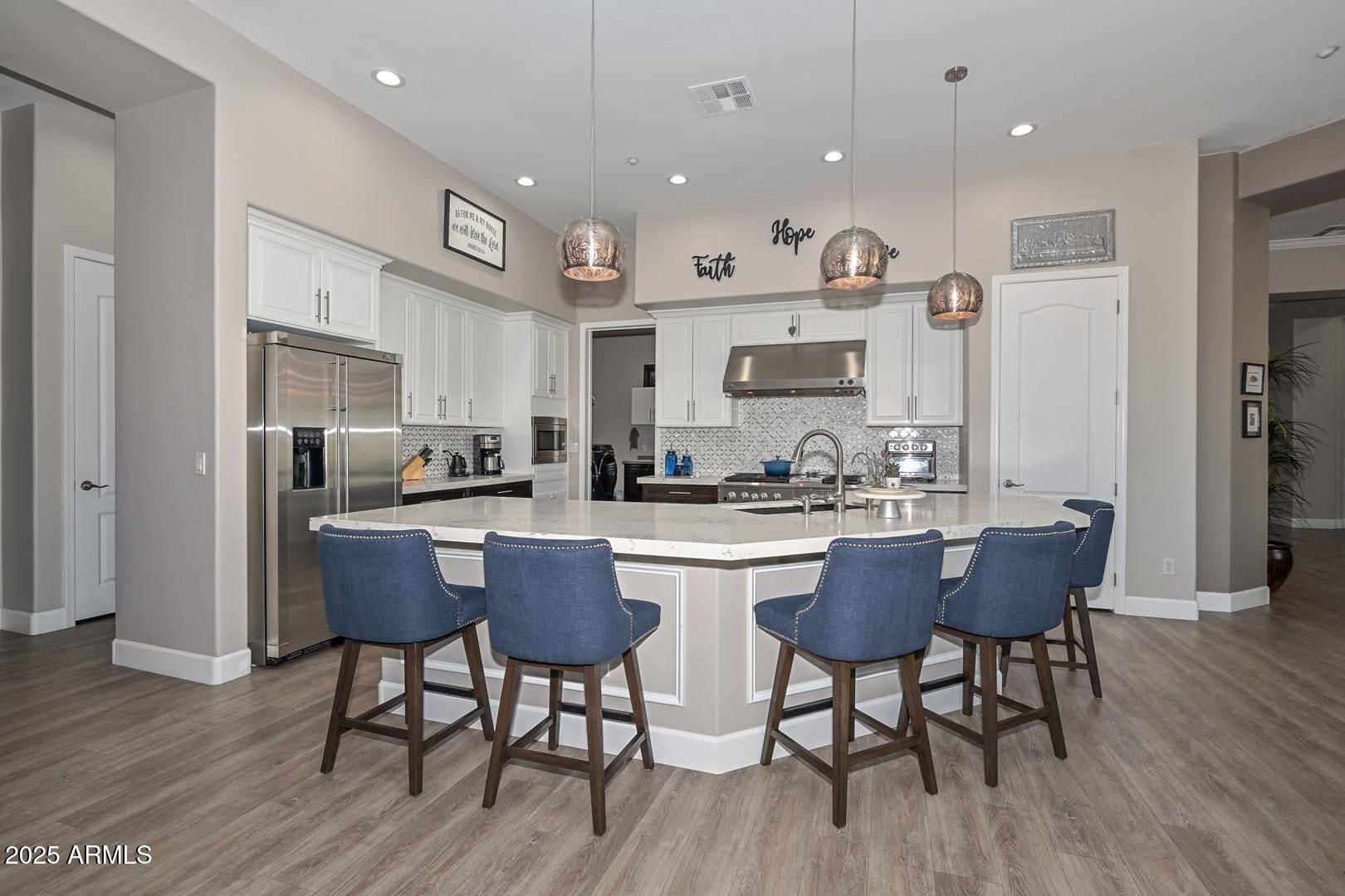 9133 West Andrea Drive Peoria, AZ 85383 - Photo 15 of 41 Kitchen