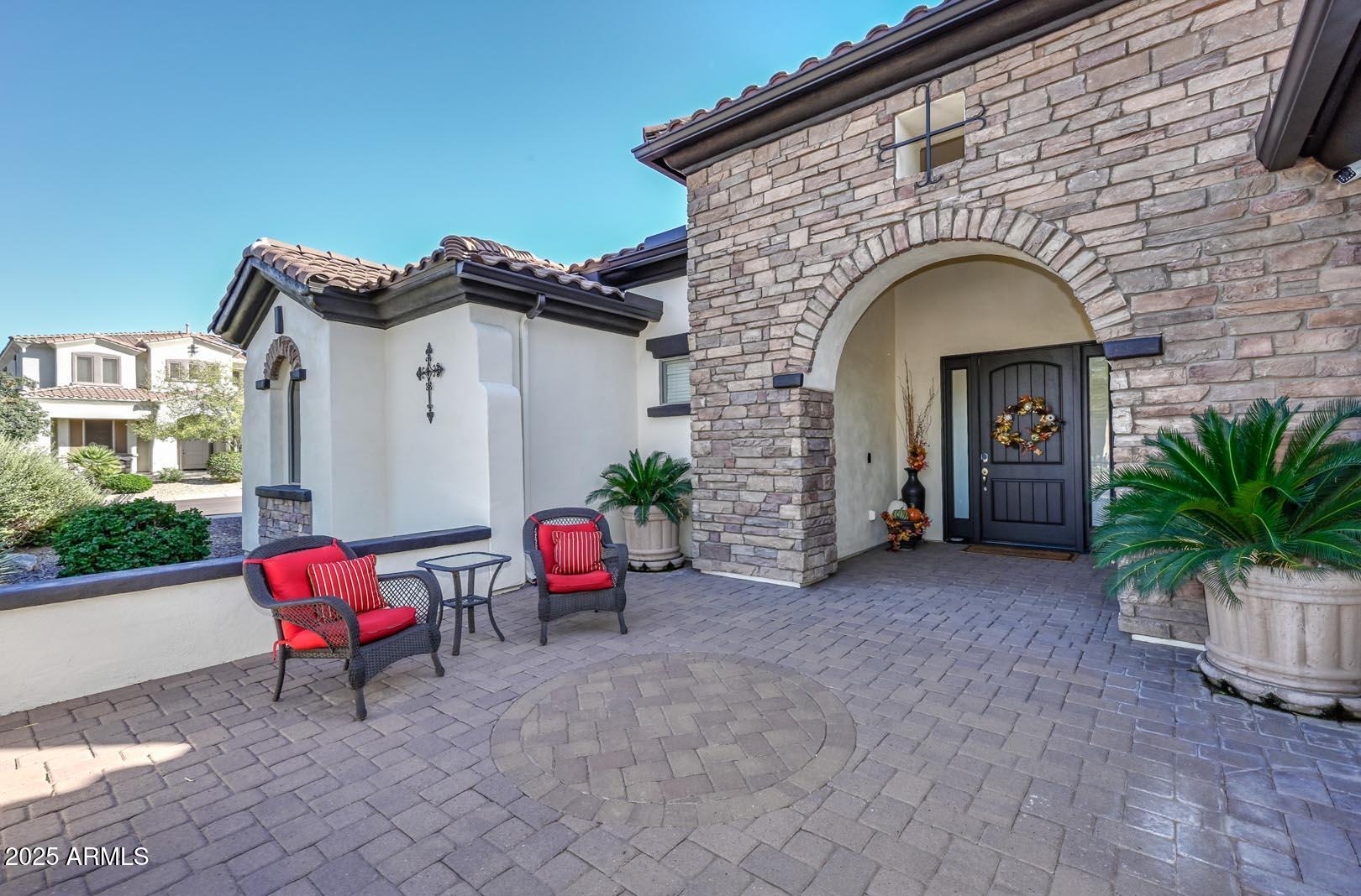 9133 West Andrea Drive Peoria, AZ 85383 - Photo 3 of 41 Courtyard