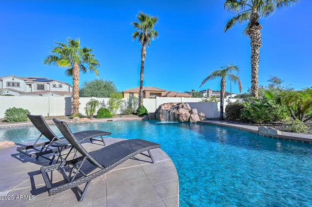 $5,500 | 9133 West Andrea Drive, Peoria, AZ 85383