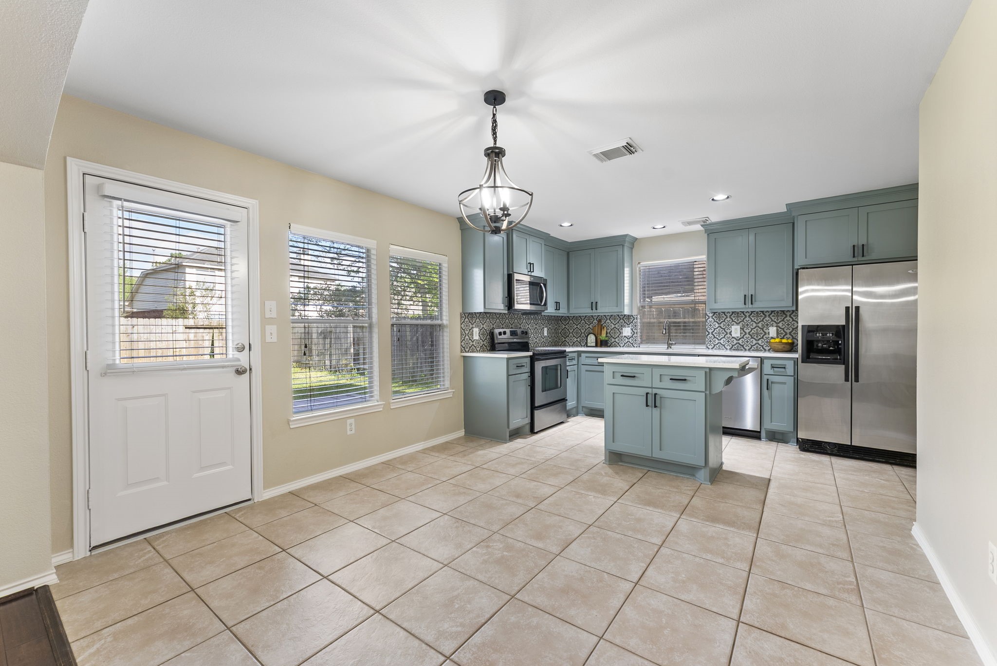 2419 Colonial Springs Lane Spring, TX 77386 - Photo 13 of 35