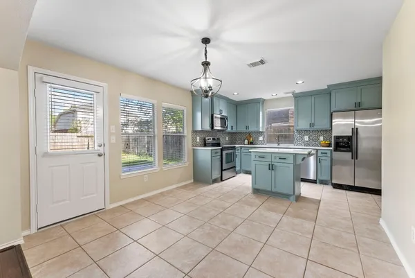 $325,000 | 2419 Colonial Springs Lane, Spring, TX 77386