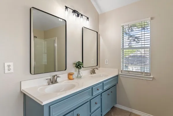 $325,000 | 2419 Colonial Springs Lane, Spring, TX 77386