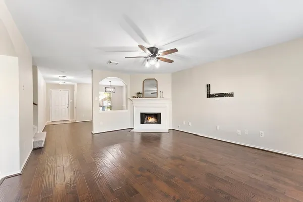 $325,000 | 2419 Colonial Springs Lane, Spring, TX 77386