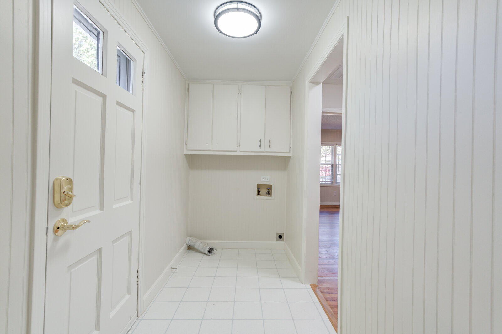 2710 27th Street Lubbock, TX 79410 - Photo 20 of 38 a view of bathroom