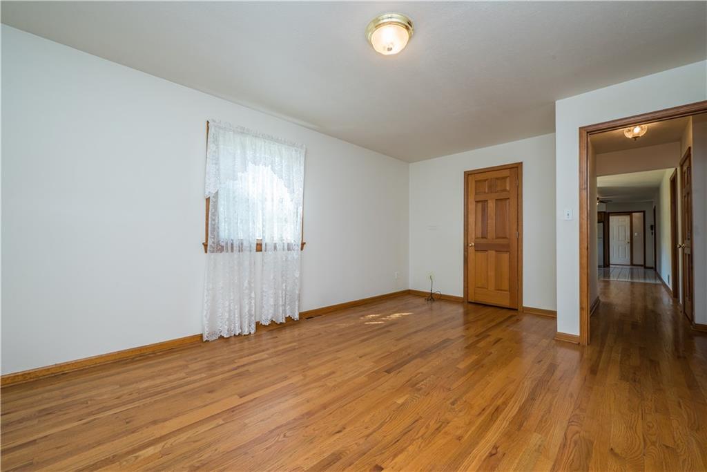 1607 Millers Run Road McDonald, PA 15057 - Photo 17 of 41 Primary w/walk-in closet