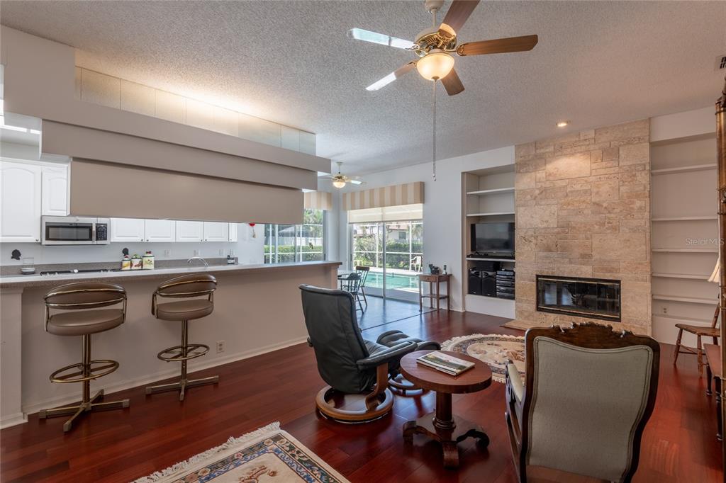 690 Weathersfield Drive Dunedin, FL 34698 - Photo 15 of 58