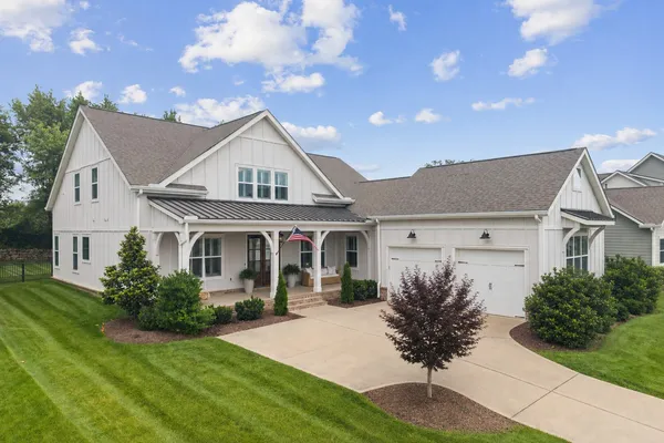 $995,000 | 994 Spruce Ridge Lane, Spring Hill, TN 37174