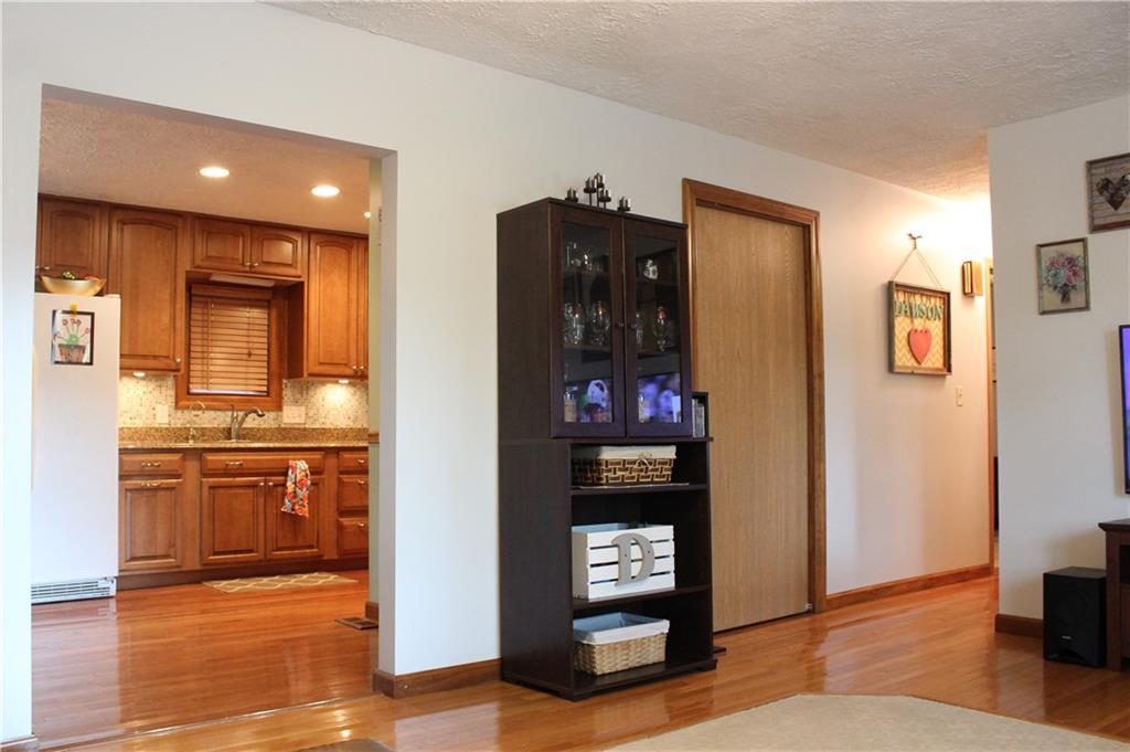 3460 Wicker Road Indianapolis, IN 46217 - Photo 18 of 37 Gallery Image 18
